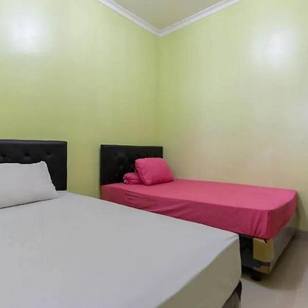 Mencil Kostawira Syariah Bintaro Mitra Reddoorz酒店 外观 照片